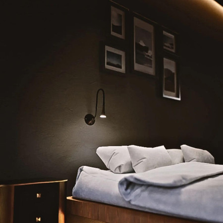 Philips Metal and Synthetic LED 3W Bedside Light 48042 Philips Metal and Synthetic LED 3W Bedside Light 48042